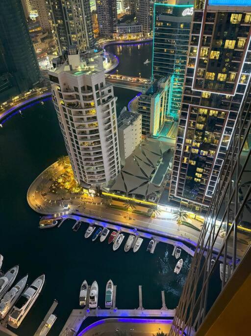 هتل کویینز استیت ویکیشن هومز - دبی مارینا بلیس - جی دبلیو ماریوت - Queens Estate Vacation Homes - Dubai Marina Bliss - JW Marriott