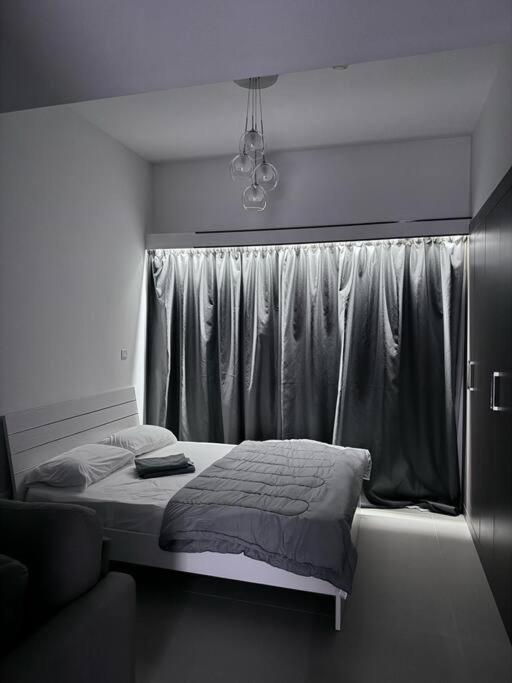 هتل اکسپیریِنس کامفِرت استودیو رووم. - Experience Comfort Studio Room.