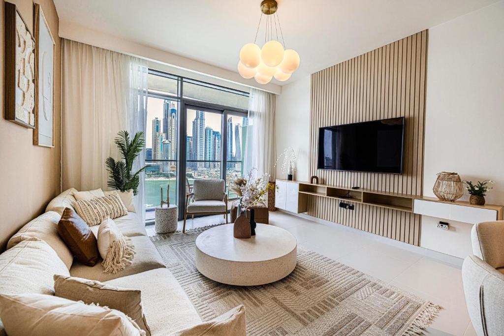 هتل لاکسوریاس لیوینگ بای ذ شور این مارینا ویستا - Luxurious Living by the Shore in Marina Vista