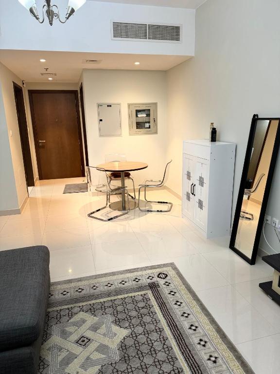 هتل ۱ بی اچ کی در ال خان شارجه - 1 BHK in Al Khan Sharjah