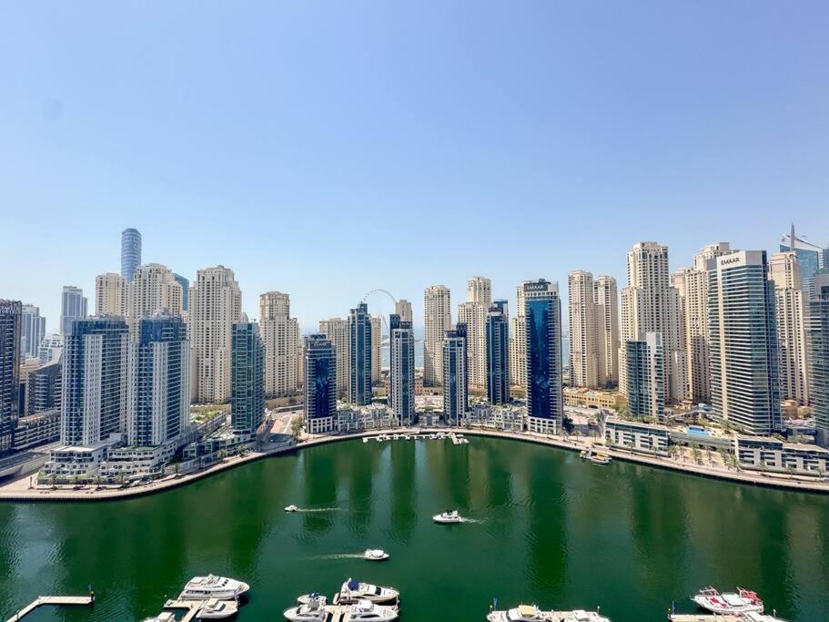 هتل وُو! ۳ بی آر آپت در ویدا دوبی مارینا وید مارینا ویو - WOW! 3BR Apt in VIDA Dubai Marina with Marina view