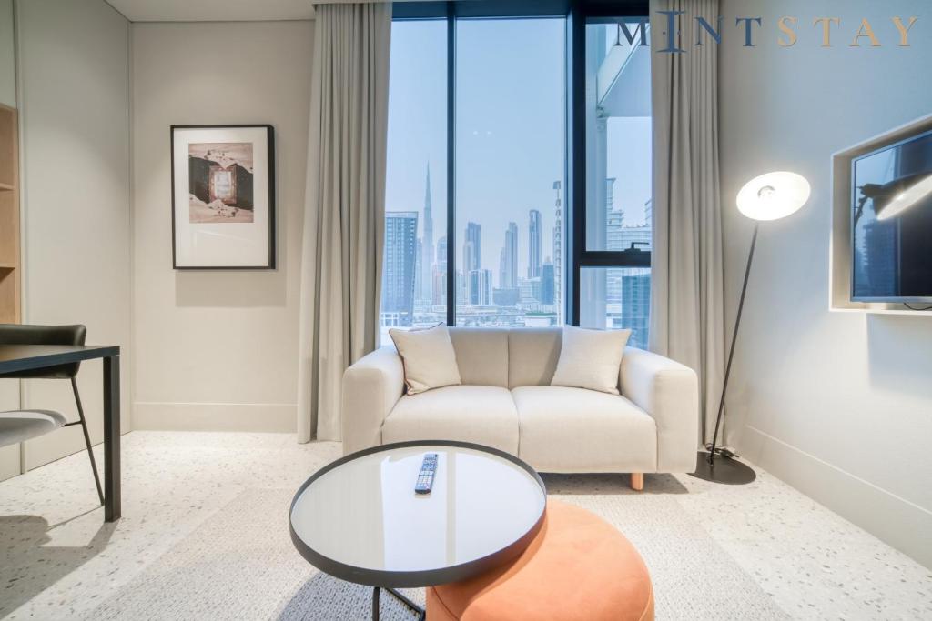 هتل آپ ساید لیوینگ، برج خلیفه ویو، بیزنس بی - مینیت استی - Upside Living, Burj Khalifa View, Business Bay - Mint Stay