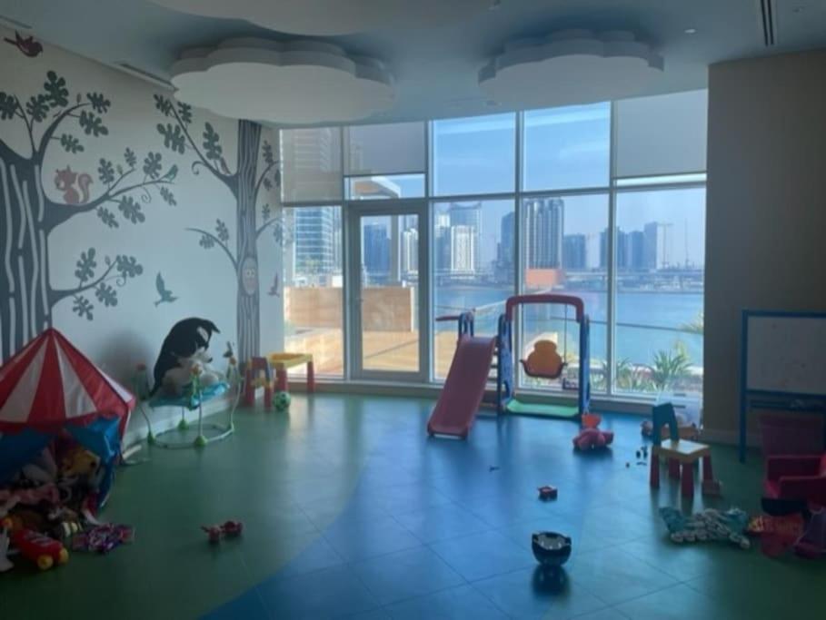 هتل کنال ساید - اسپیشس اند استایلیش - Canalside - Spacious and Stylish