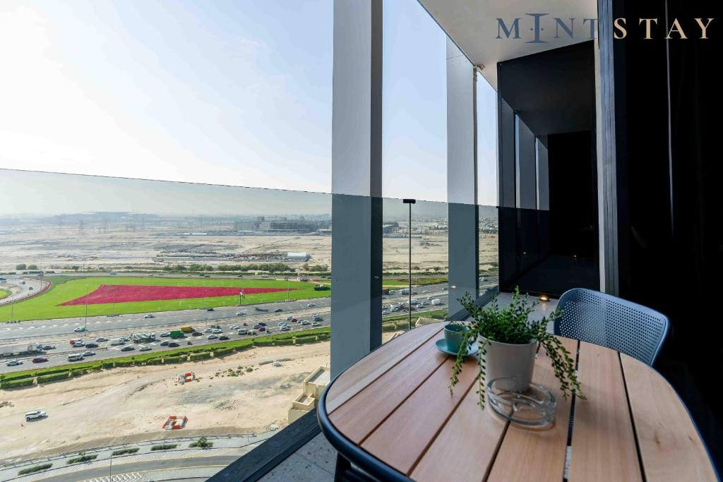 هتل آپ ساید لیوینگ، بیزنس بی دبی - مینت استی - Upside Living, Business Bay Dubai - Mint Stay