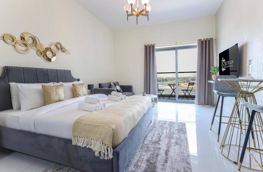 هتل الایت لاکس هالیدی هومز - اسلیک اوربان استودیو این لیوان دبی - Elite LUX Holiday Homes - Sleek Urban Studio in Liwan Dubai