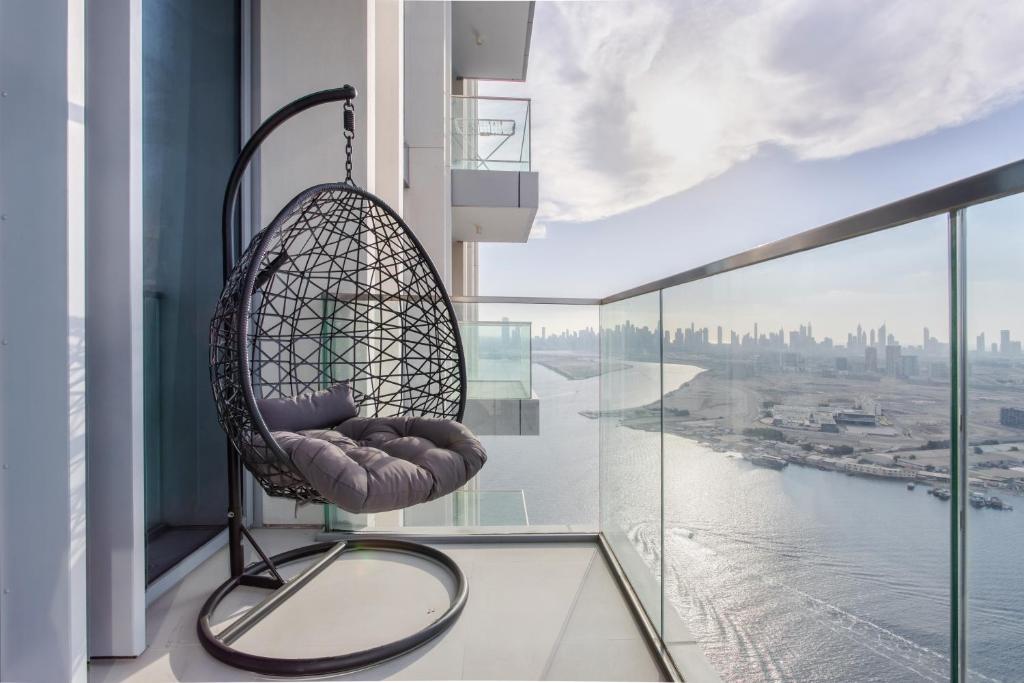 هتل لاولی 1 بی آر آپارتمنت ویت استونینگ ویو - Lovely 1BR apartment with stunning view