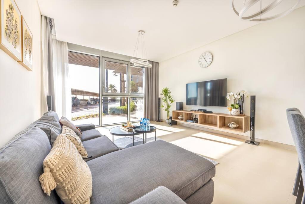 هتل لاکچری ۲ بی آر آپارتمان در دبی مارینا - کلوز تو بلو واترز آیلند - Luxury 2BR Apartment in Dubai Marina - Close to Blue Waters Island