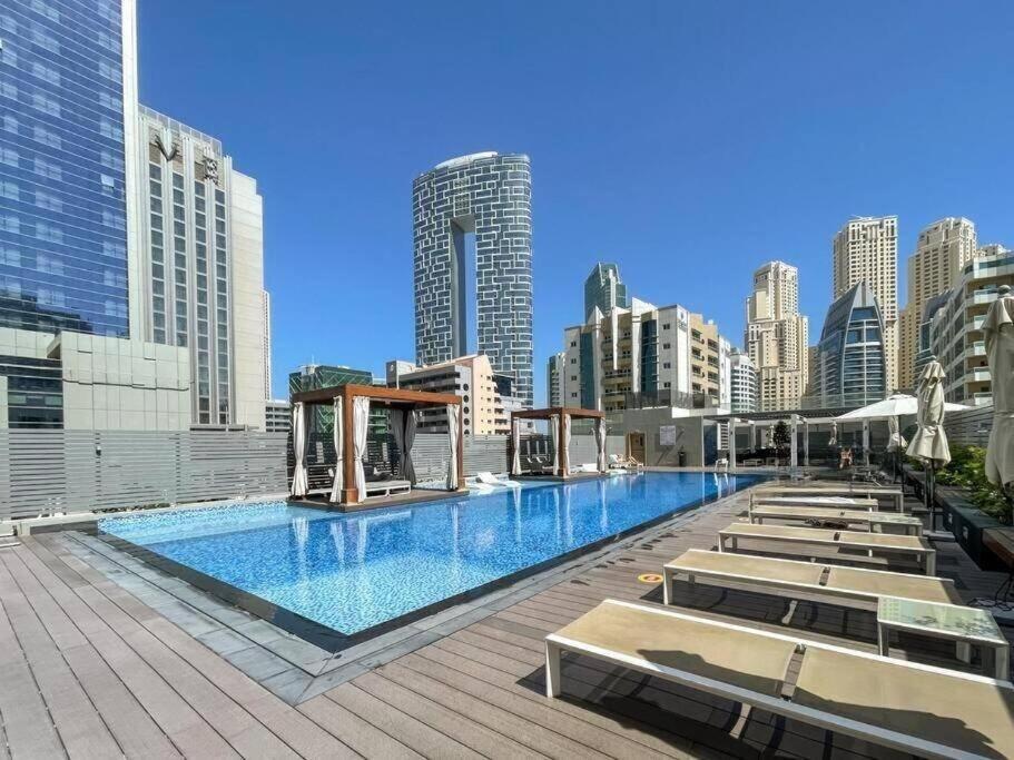 هتل مارینا استودیو: پل و جیم - Marina Studio: Pool & Gym