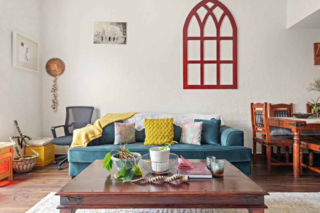 هتل اِلِگَنت فُوز ۲ بی آر آپارتمان وِیت لایبرری این رمرام - Elegant FOZ 2BR apartment with library in Remraam