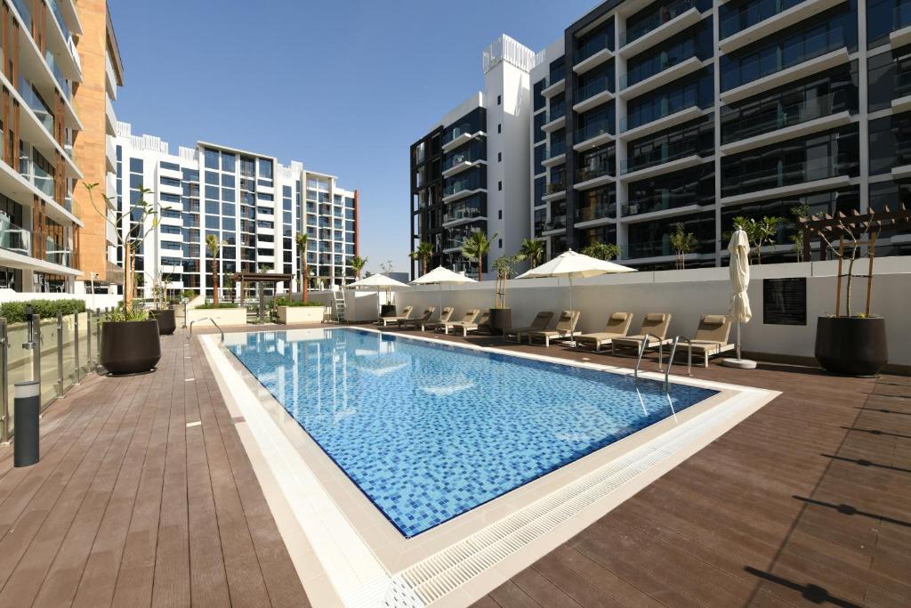 هتل استایلش اند مدرن استودیو ات عزیزي ریویرا - دبی - Stylish and Modern Studio at Azizi Riviera - Dubai