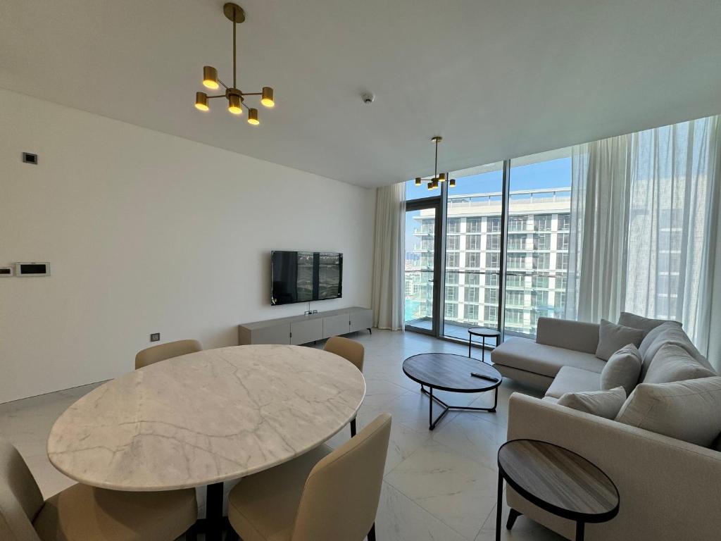 هتل منزیل - 2 بی آر این دیستریکت وان ویت لاگون اند برج ویوز - Manzil - 2BR in District One with Lagoon & Burj views