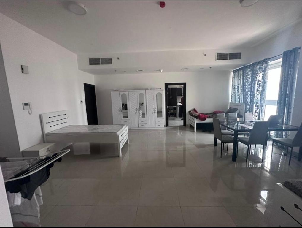 هتل هپی هاستل - کویَت - جیم اند پول - Happy Hostel - Quiet - Gym and Pool