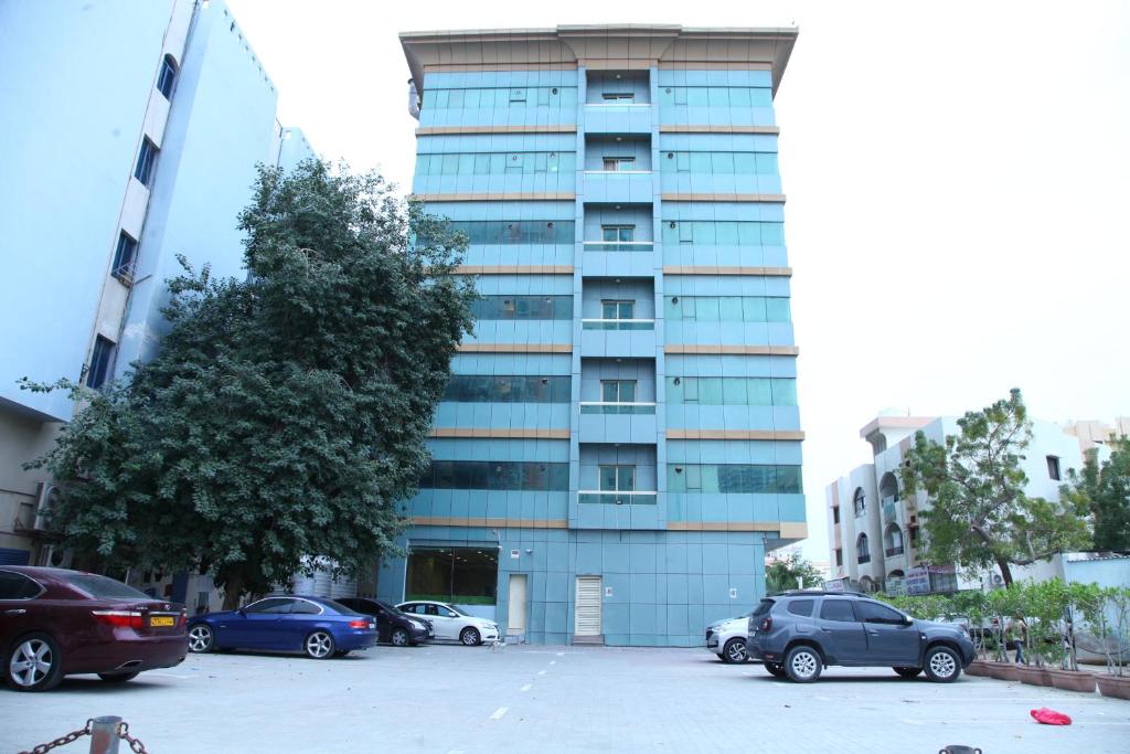 هتل Zenith Smart Vacation Homes, Ajman (Hotel) (UAE) Deals