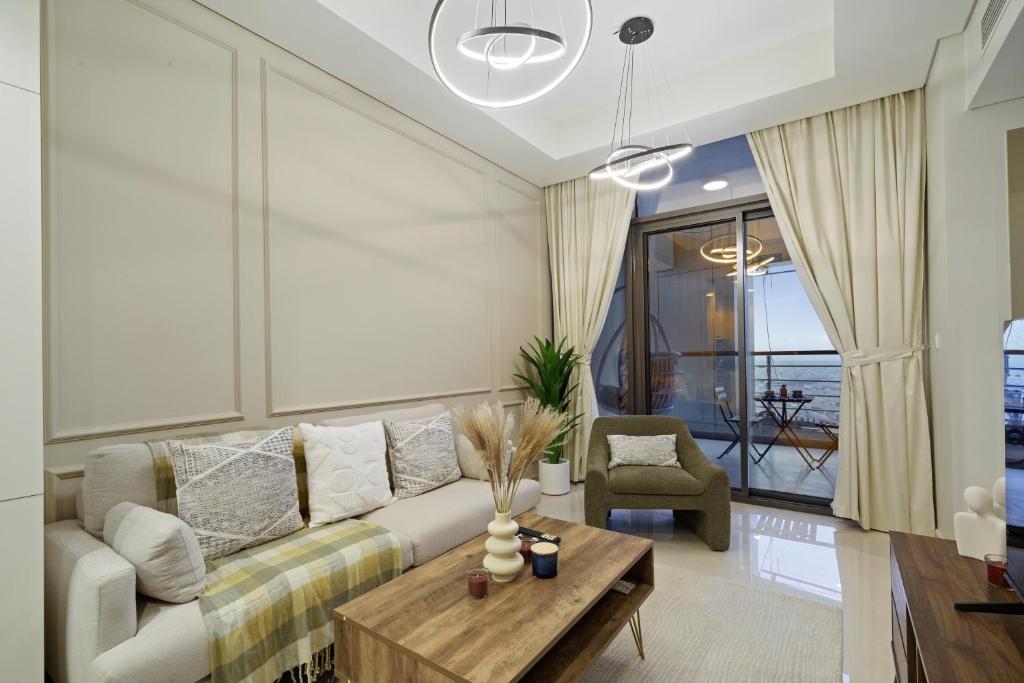هتل اسکای های لاکچری ۲ بی آر آپارتمان آن ۳۶ث فِلور بیزنس بی - Sky-high Luxury 2BR Apartment On 36th Floor Business Bay