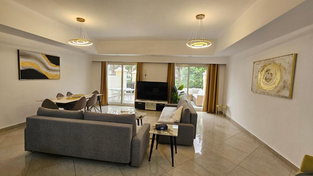 هتل لاکچری ویلا ۴ بزدروی ویت پول اکسس Luxury villa 4 bedroom with pool access