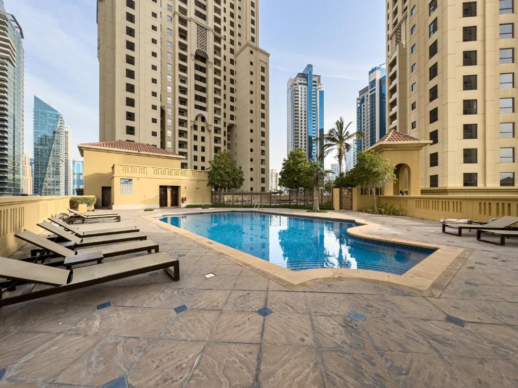 هتل جی بی آر بیچ، د ووک، ۱-بی دی آر وید پُول ویو - JBR Beach, The Walk, 1-BDR with pool view