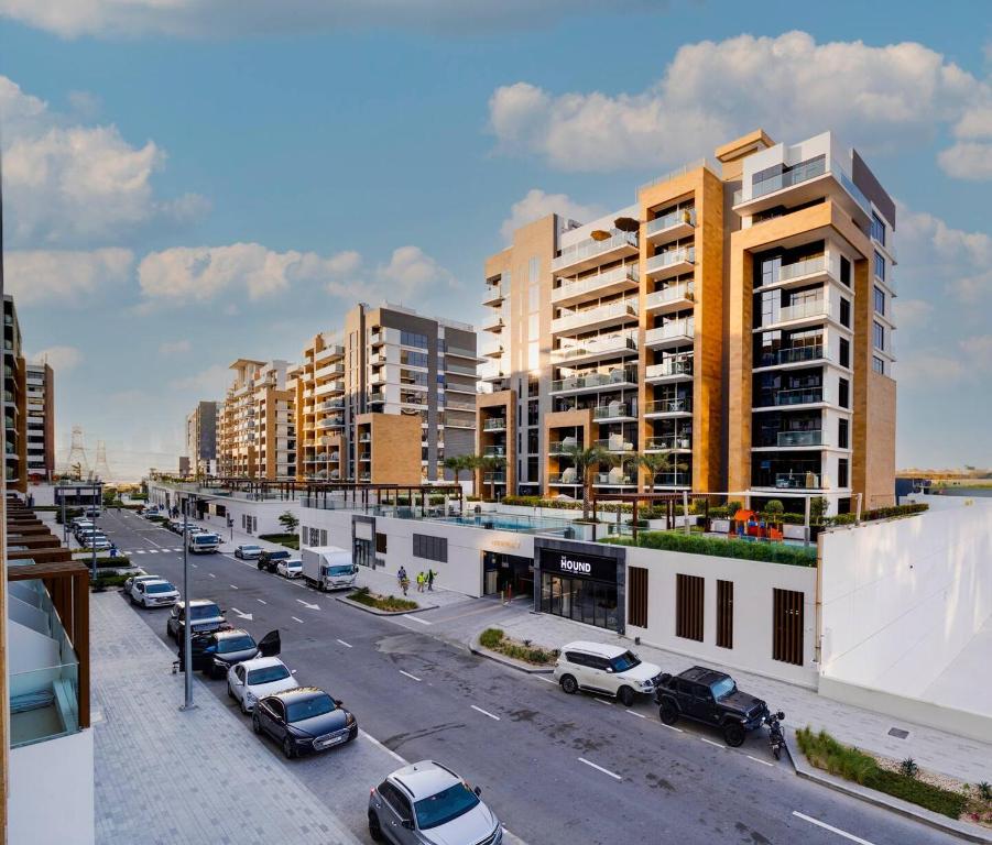 هتل اربن الیگنس هیوج استودیو این ریویهرا ۱۷! - Urban Elegance Huge Studio In Riviera 17!