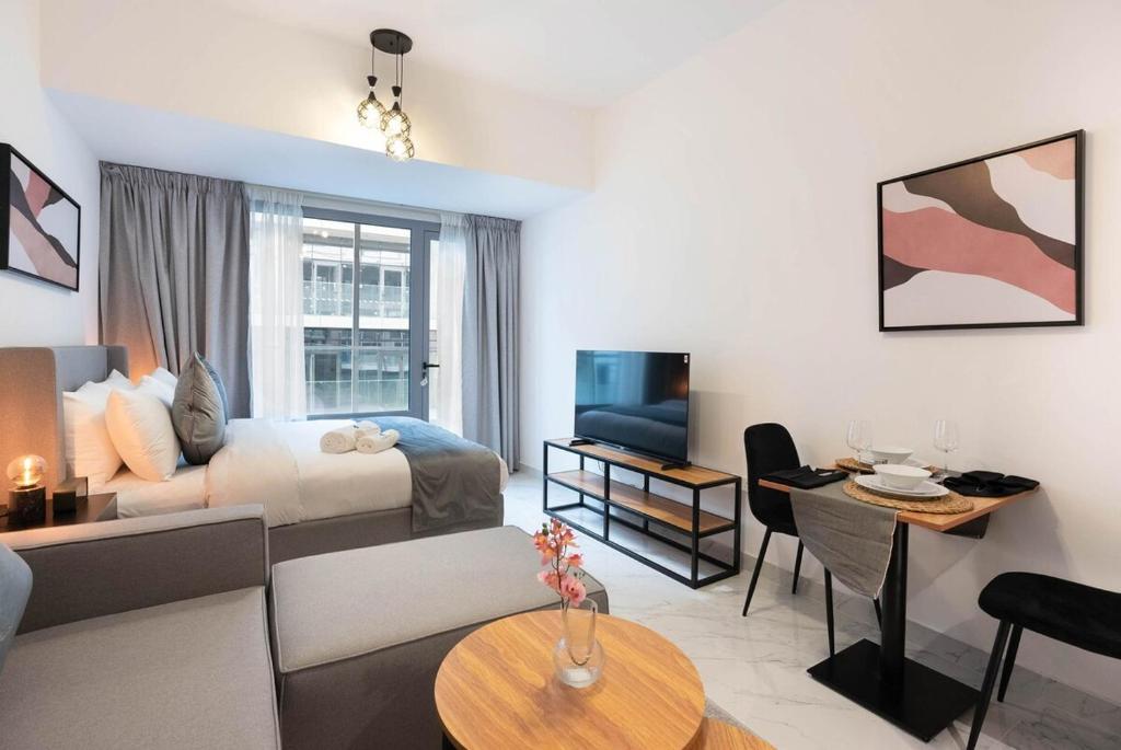 هتل بلومفیلدز اسپیشس استودیو این اواسیس - Bloomfields Spacious Studio In Oasis