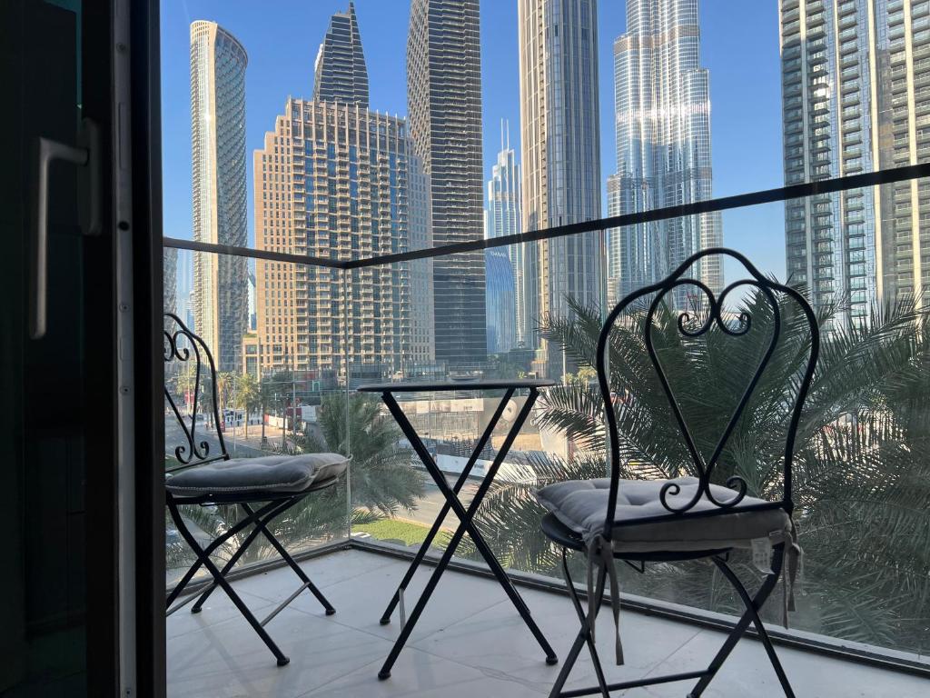 هتل لاکچری آپارتمان برج خلیفه ویو - Luxury Apartment Burj Khalifa View