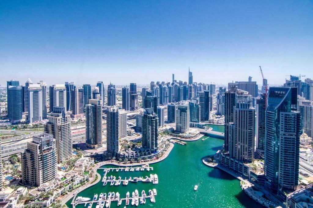 هتل فست کلاس 1 بی آر های فلور ویت ماجیکال ویو - FIRST CLASS 1BR High Floor with Magical View