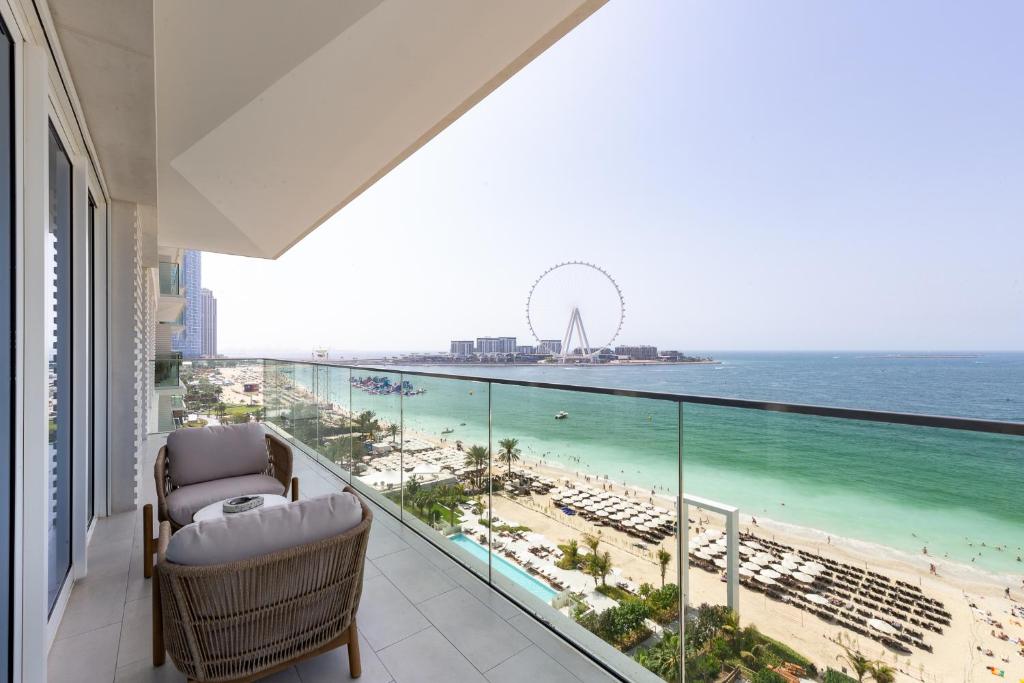 هتل رِمارکِبل ۲بِر+استورَج در جی بی آر با سی ویو - Remarkable 2BR+storage in JBR with Sea View