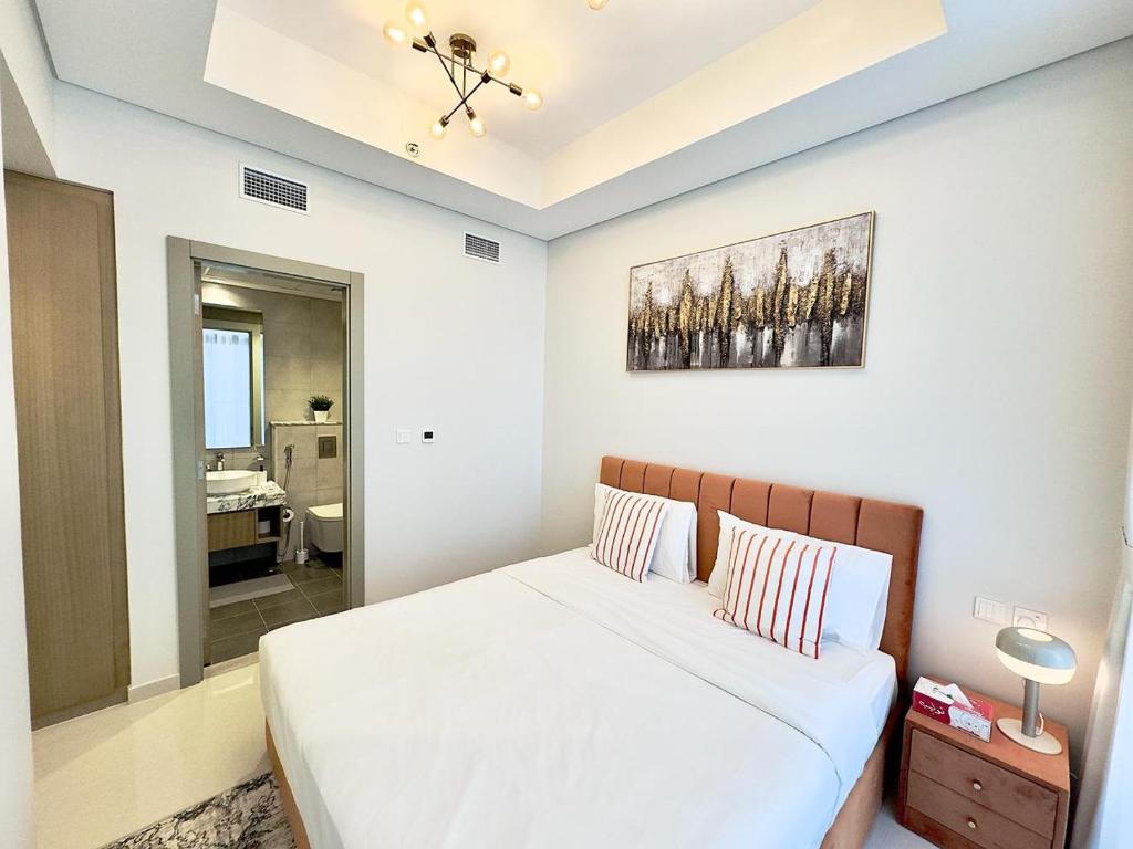 New Two-Bedroom Open View High Floor