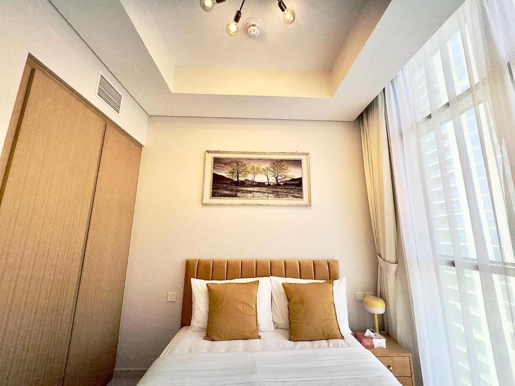 New Two-Bedroom Open View High Floor