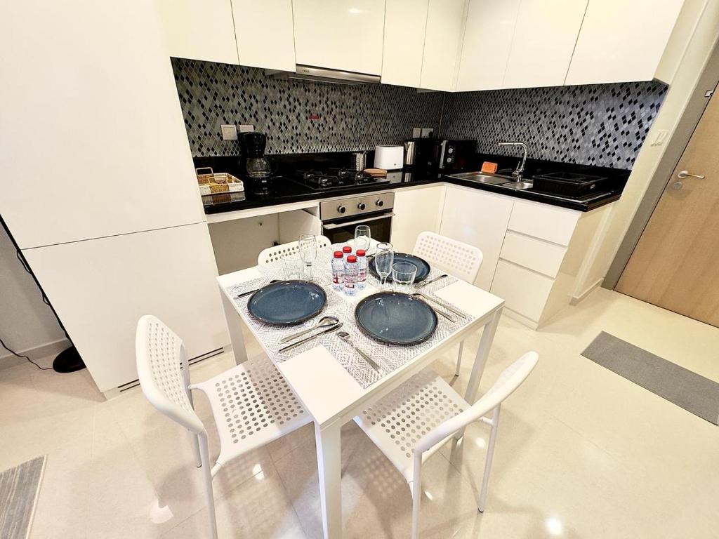 New Two-Bedroom Open View High Floor