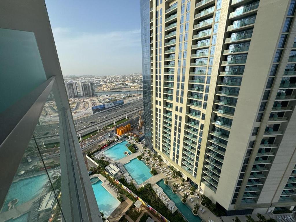 New Two-Bedroom Open View High Floor