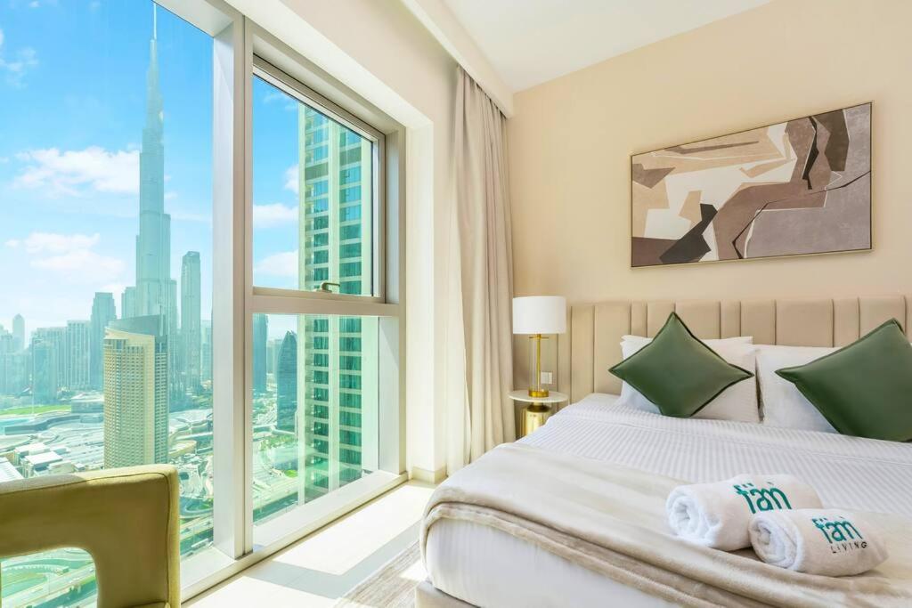هتل برج خلیفه و دبی مال ویوز ۲-بد روم هوم - Burj Khalifa & Dubai Mall Views 2-Bedroom Home