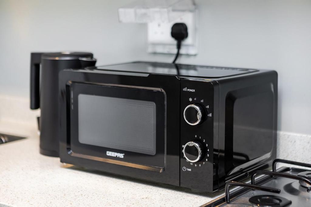 Zada Tower 1BR with amazing Dubai Canal view