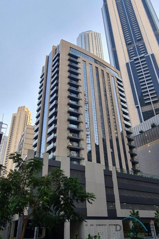 Gorgeous 1BR Apartment in Dunya Tower, Downtown Dubai by Deluxe Holiday Homes