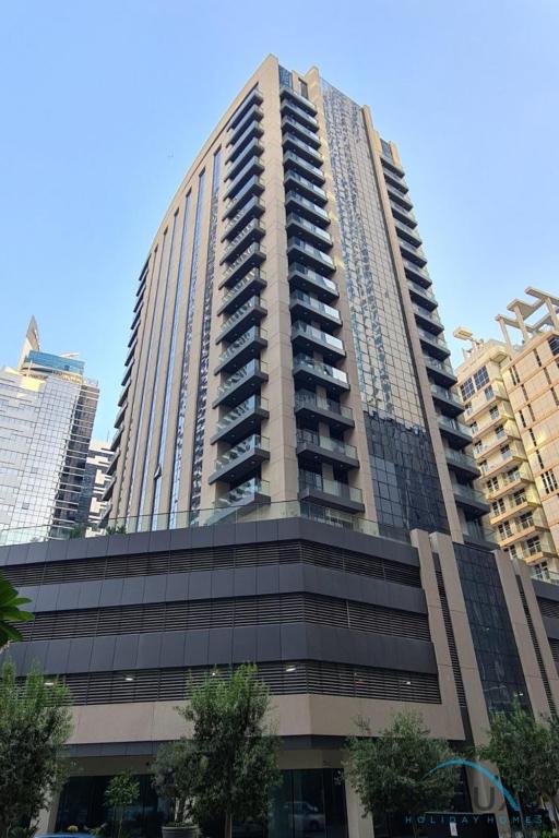 Gorgeous 1BR Apartment in Dunya Tower, Downtown Dubai by Deluxe Holiday Homes