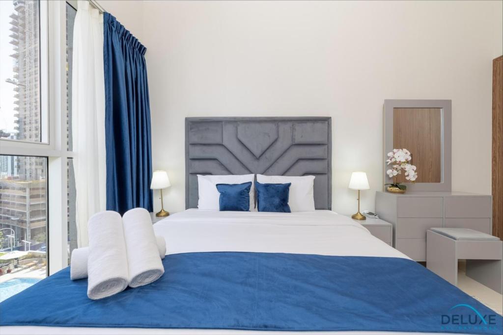 Gorgeous 1BR Apartment in Dunya Tower, Downtown Dubai by Deluxe Holiday Homes