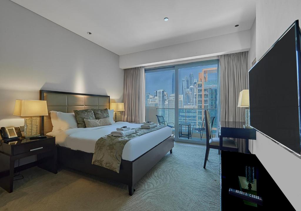 JW Marriott Dubai Marina Residences, Studio with Balcony Connected to Marina Mall