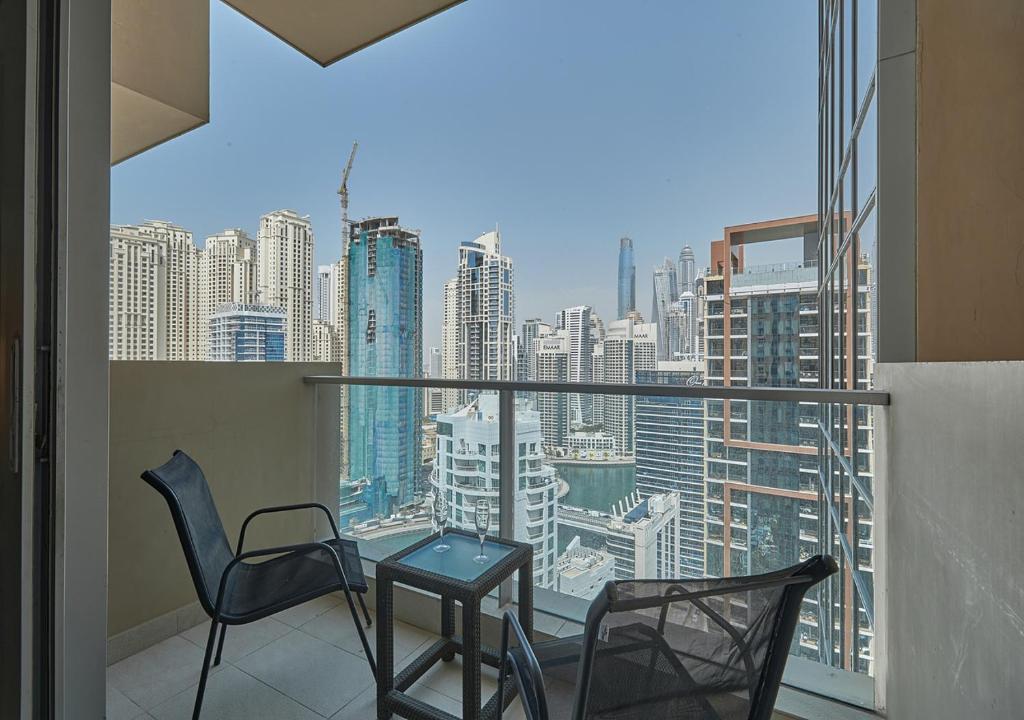 JW Marriott Dubai Marina Residences, Studio with Balcony Connected to Marina Mall