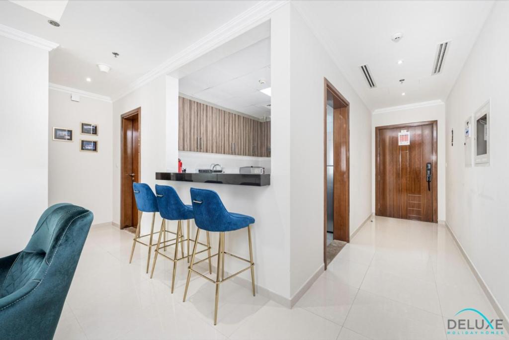 Impressive 1BR Apartment in Dunya Tower, Downtown Dubai by Deluxe Holiday Homes