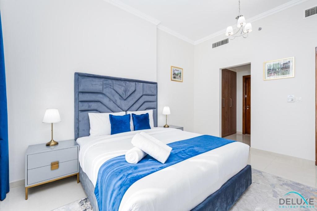 Impressive 1BR Apartment in Dunya Tower, Downtown Dubai by Deluxe Holiday Homes