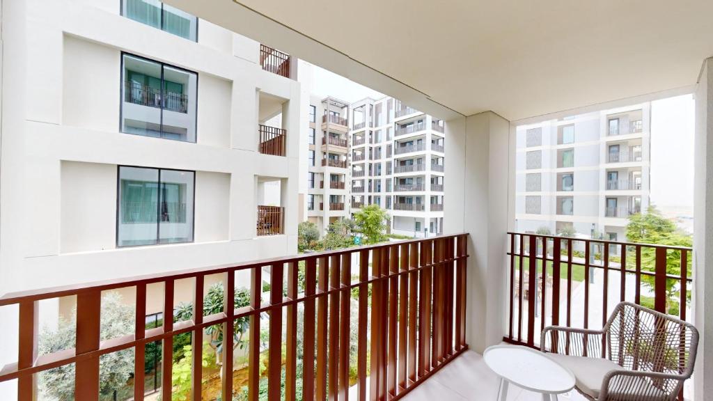 Primestay - 2BR in Creek Harbour Dubai - Summer 3