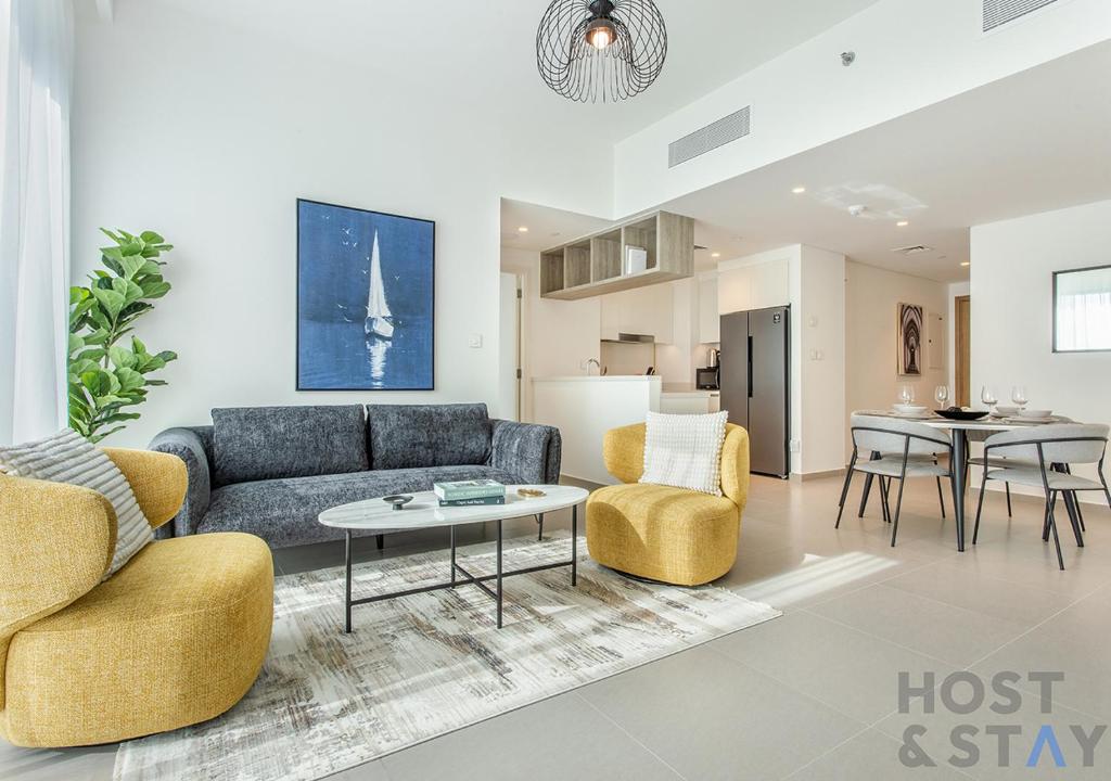 هتل استایلش ۲ بی آر برج خلیفه ویوز - Stylish 2BR Burj Khalifa views