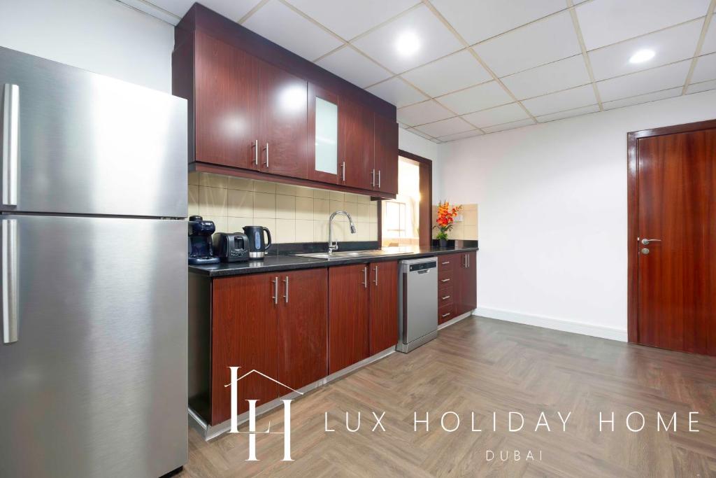 LUX The JBR Central Suite
