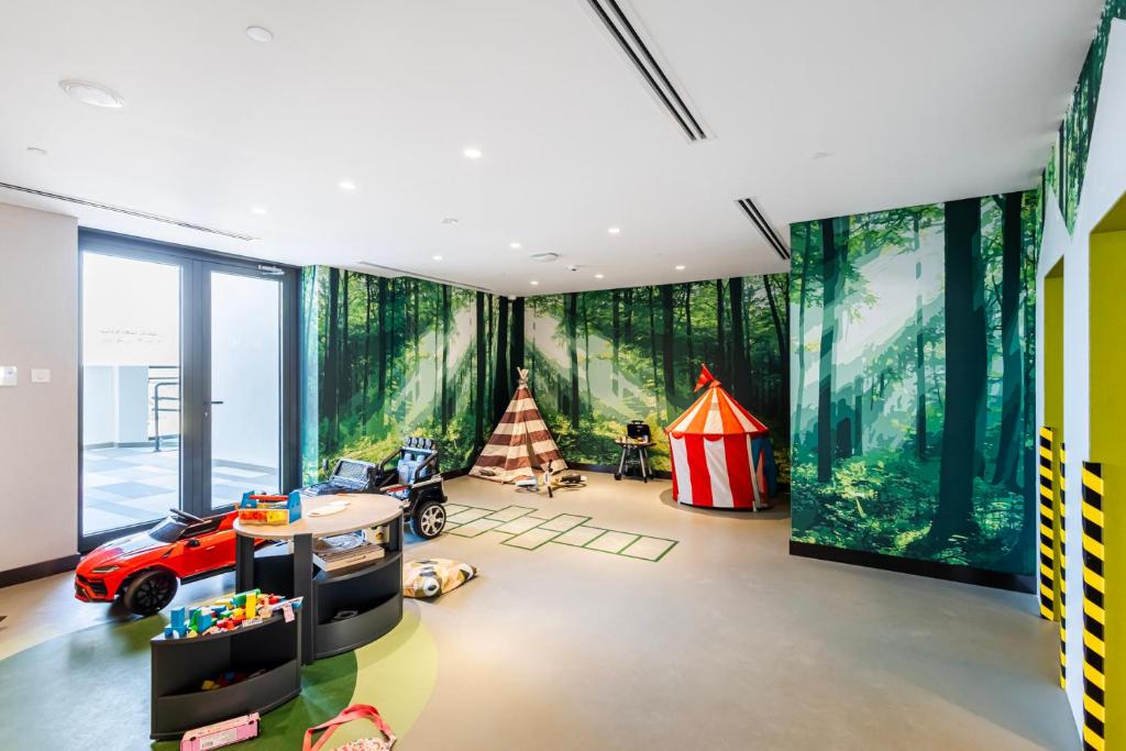 Panoramic Park View 1BR Suite Wilton Park Residences, MBR