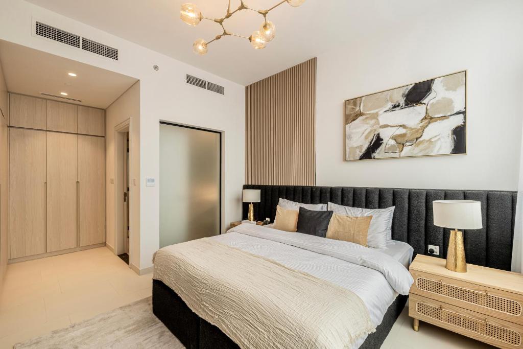 Panoramic Park View 1BR Suite Wilton Park Residences, MBR