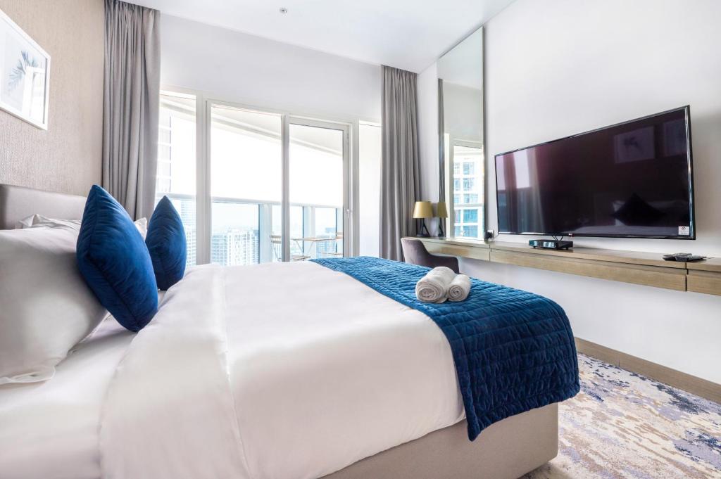 Studio Apartment in DAMAC Maison Prive Businessbay - Dubai Canal View