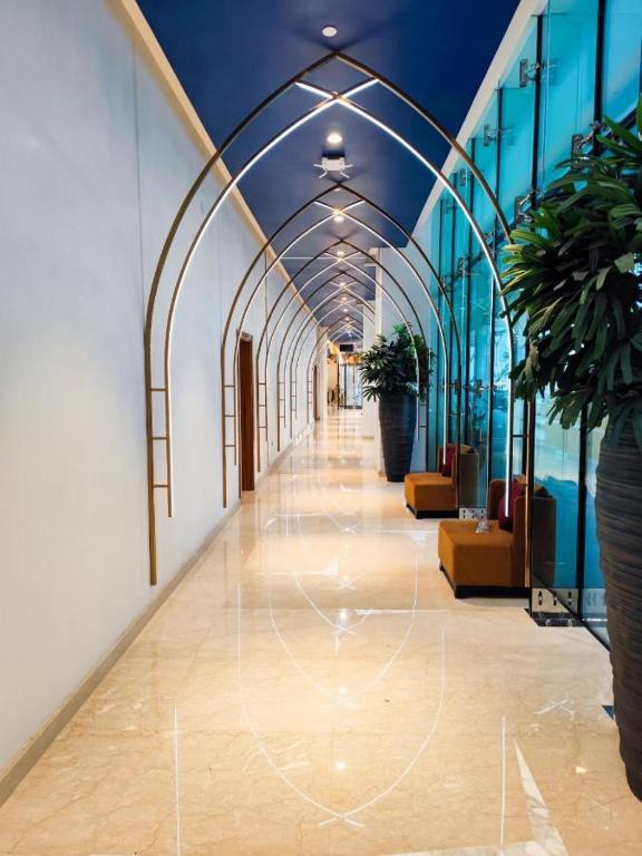 Studio Apartment in DAMAC Maison Prive Businessbay - Dubai Canal View