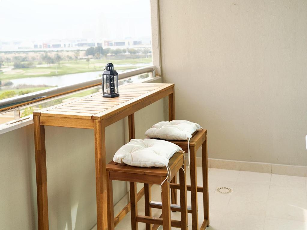 Cozy apartment with a Golf View