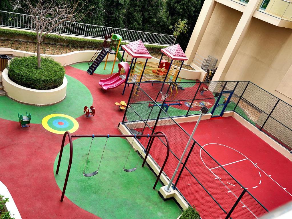 Cozy apartment with a Golf View