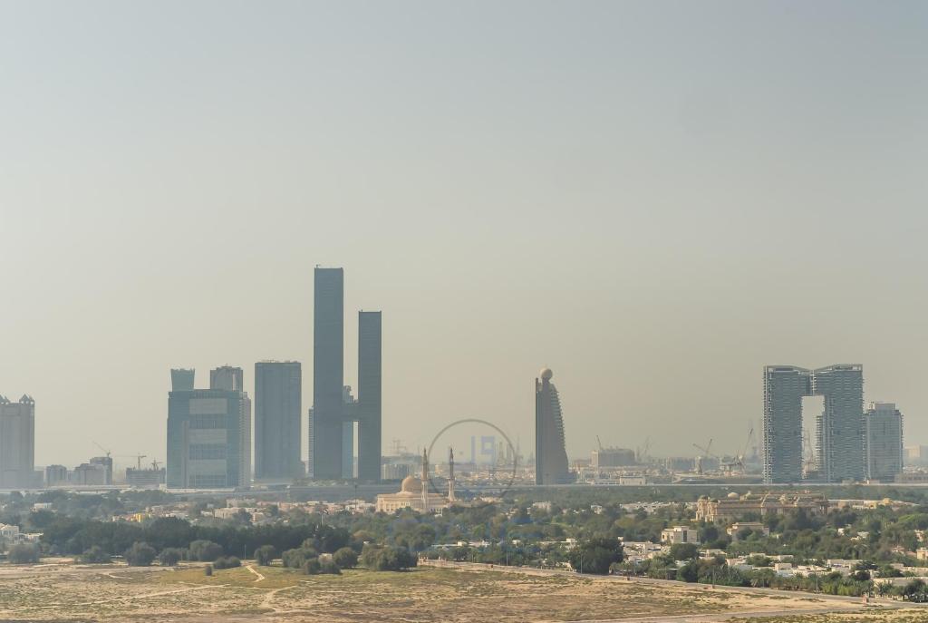 Brand New Apt 1BHK w/ wonderful view of Dubai City