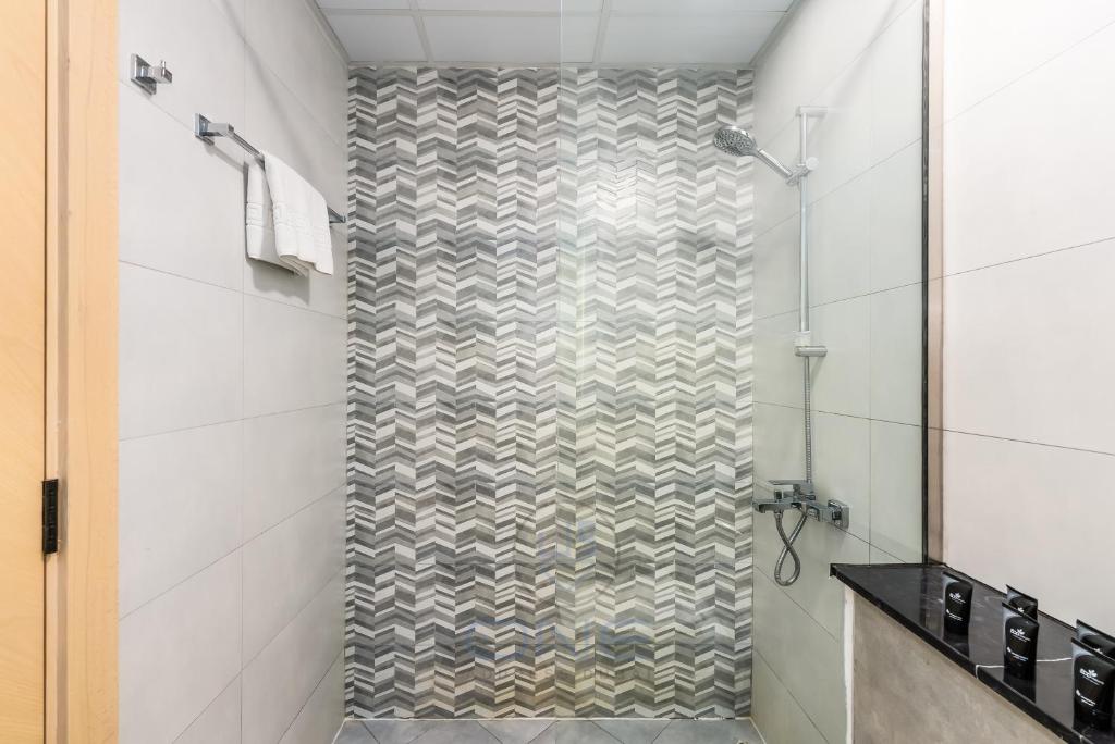 Brand New Apt 1BHK w/ wonderful view of Dubai City