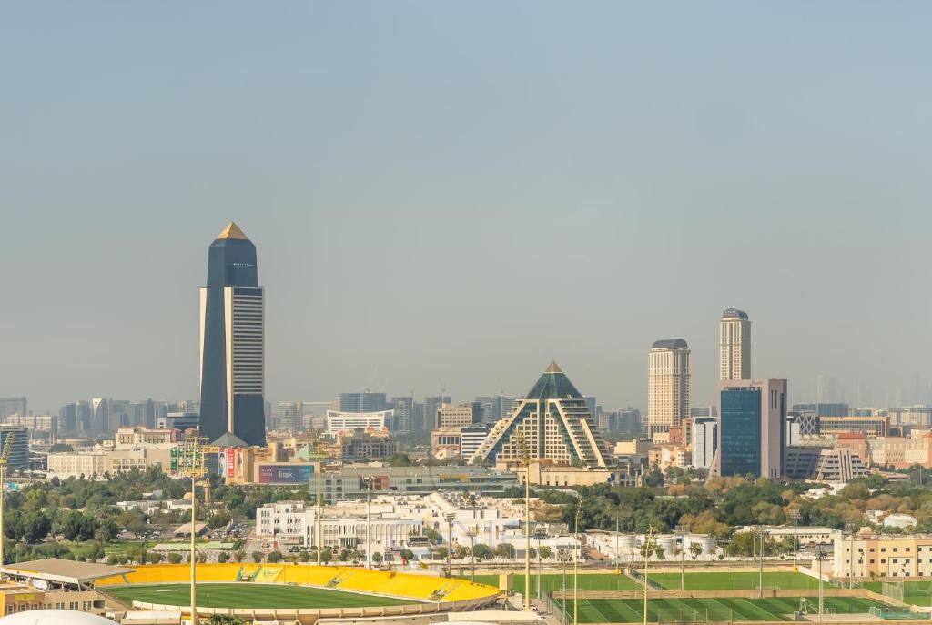 Brand New Apt 1BHK w/ wonderful view of Dubai City